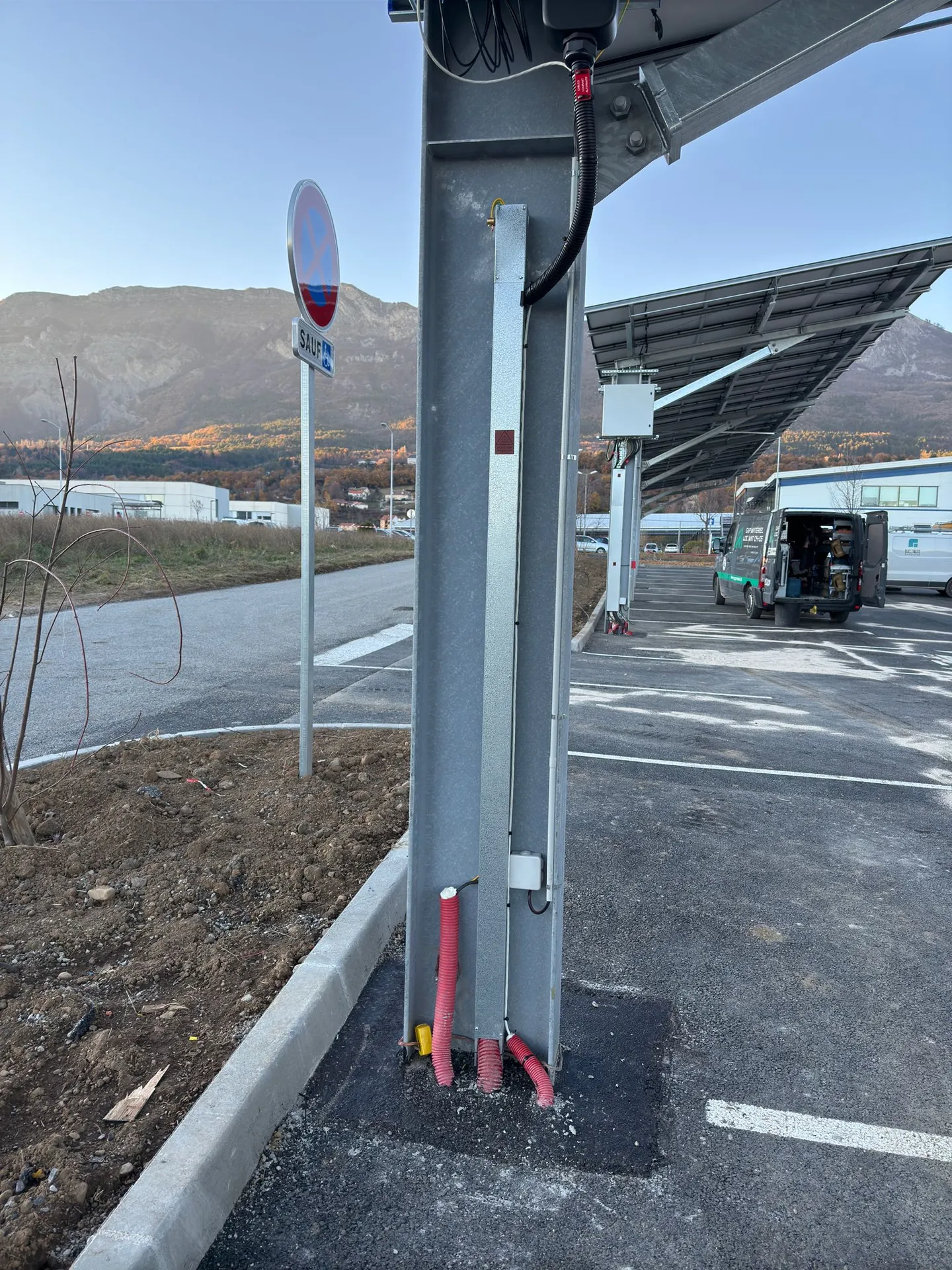 WhatsApp Image 2024-12-05 at 09.00.37